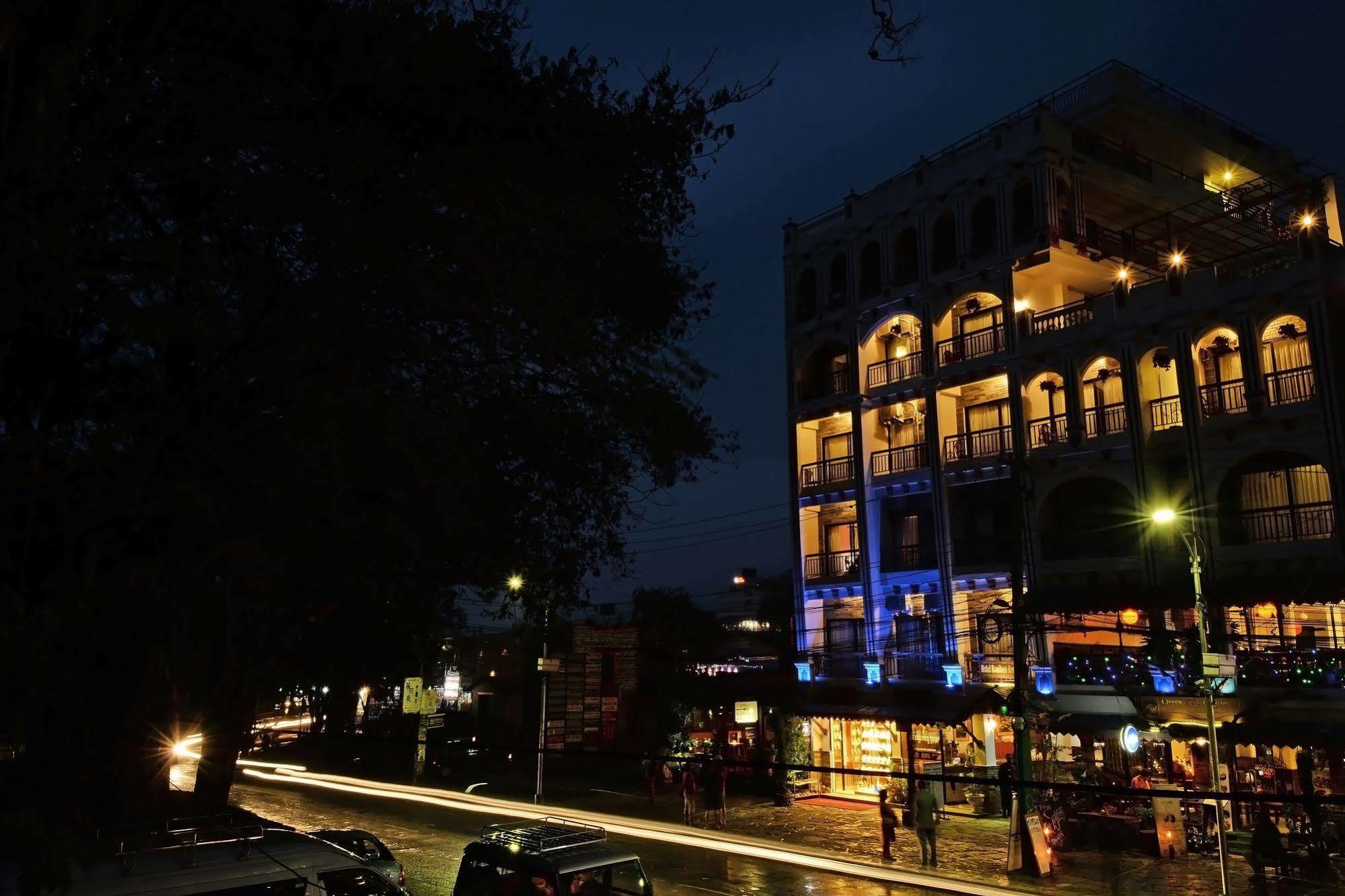 Hotel Raniban Arcade Pokhara Ngoại thất bức ảnh